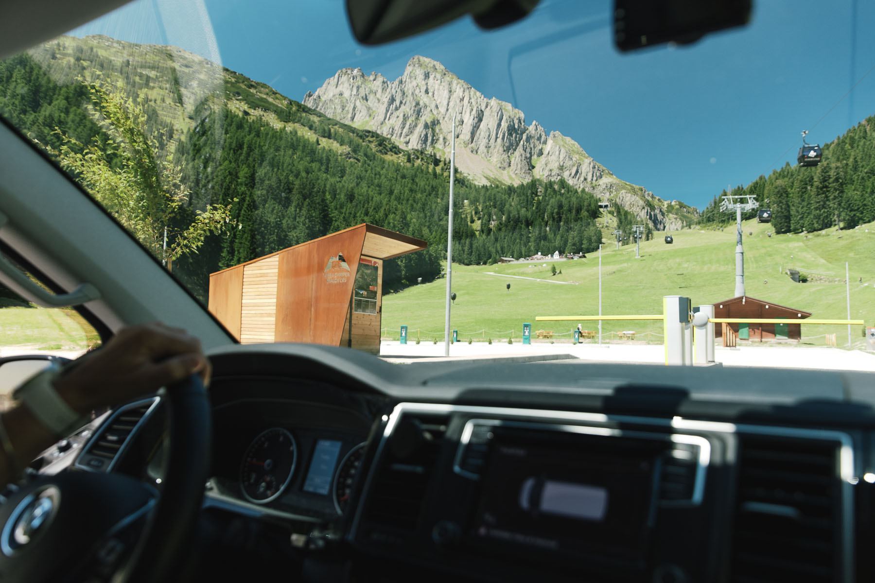 Area Sosta Camper Malga Ces — photo 2